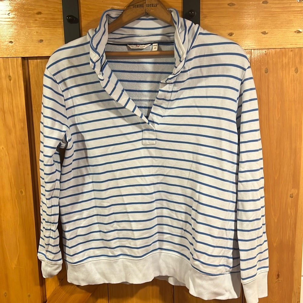 Vineyard Vines Striped Sweatshirt Size Medium